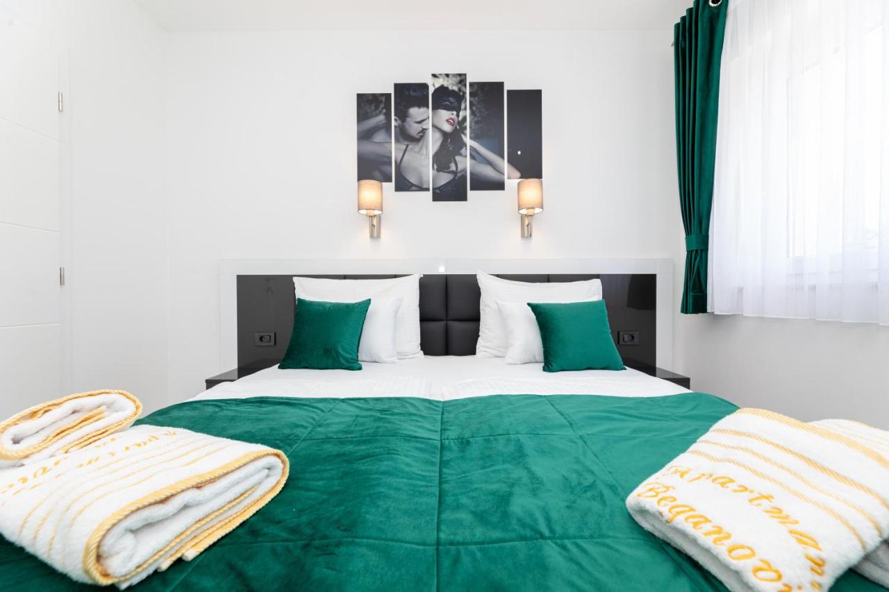 1 Paola Apartment