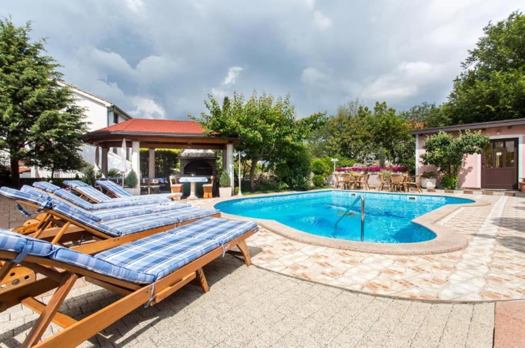 1 Paola Apartmán